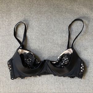 NWOT Victoria’s Secret Unlined Demi-Bust Non Doubl